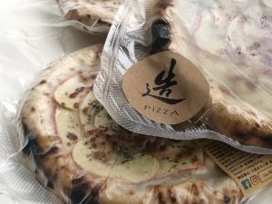Gorgonzola Apple Pizza